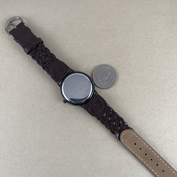 Vintage FOSSIL Buck Deer with Antlers and 5 Legs Leather Dial - Picture 8 of 9